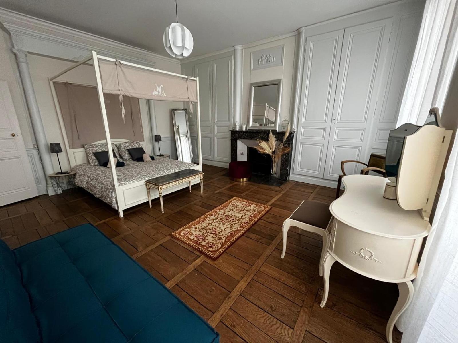 La Villa Louana 1 Appartement 160M2 Sobriete,Elegance En Coeur De Ville 奥布松 外观 照片